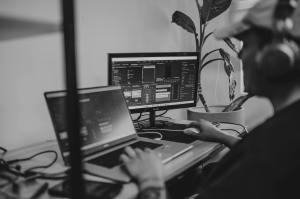 Top 10 Free Video Editing Tools for Marketing Success